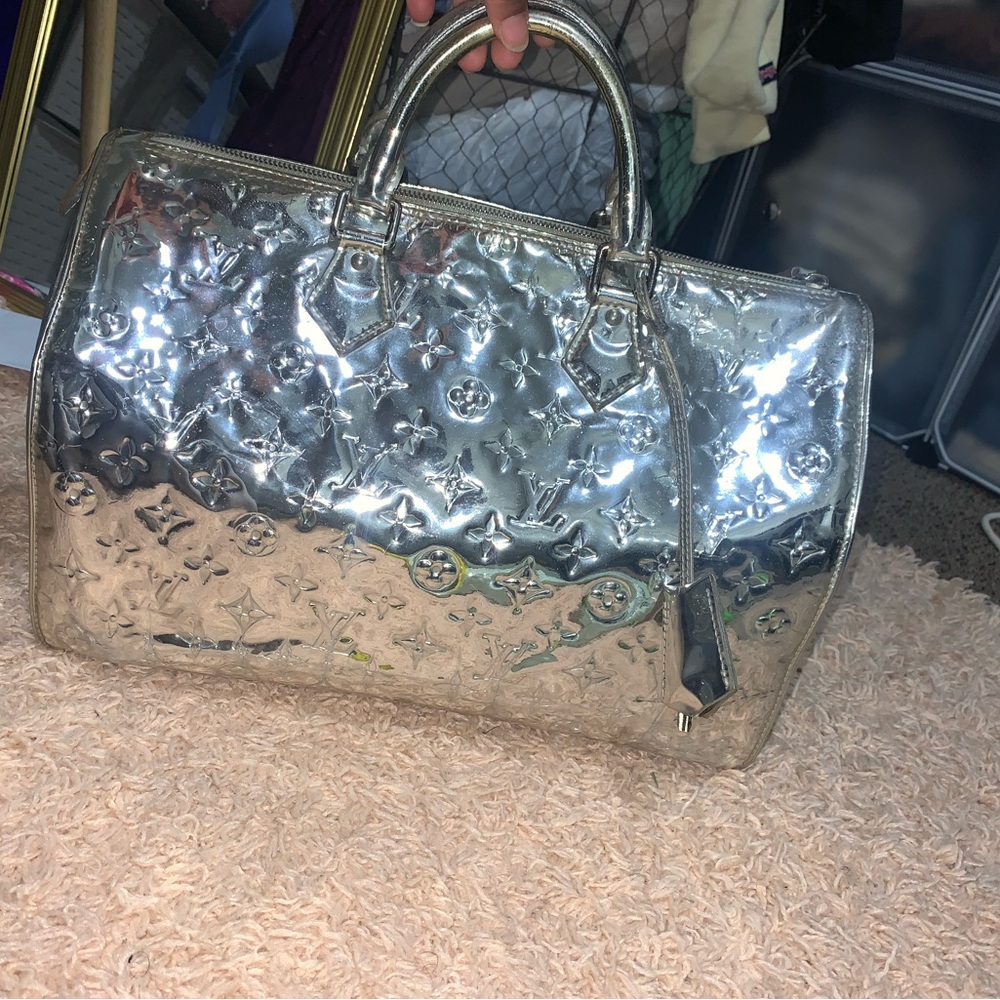 Louis Vuitton speedy mirror handbag